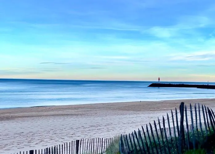 \'Cap Confession\' - Naturiste - Sea View - Beach - Parking -Air Conditionaire